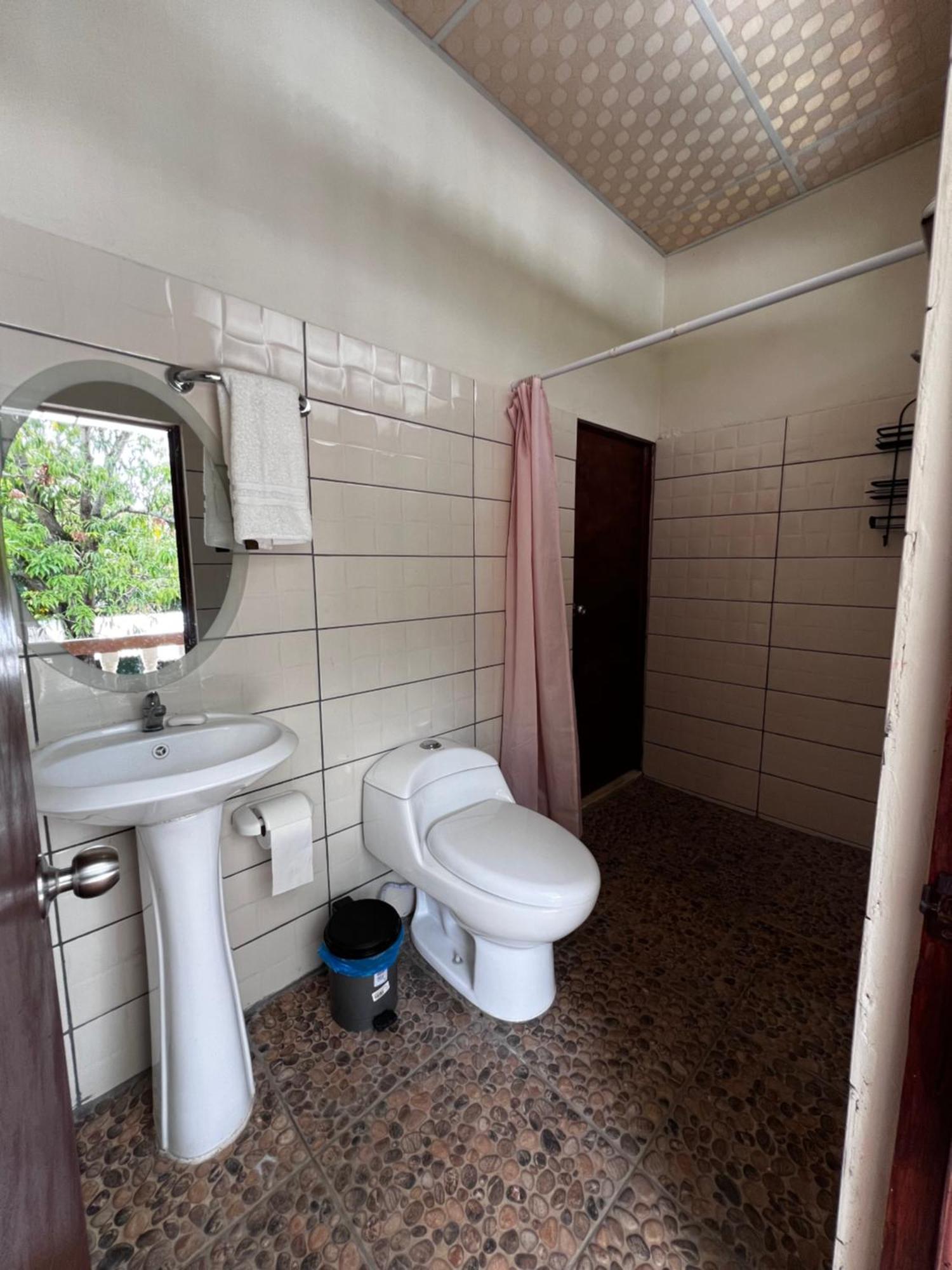 Ibania Hostal Tamanique Dış mekan fotoğraf